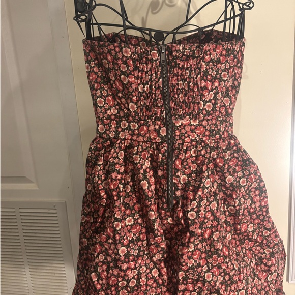 Sound & Matter Floral Patterned Dress - Picture 5 of 5